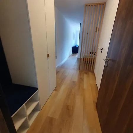 Leomare Appartement *